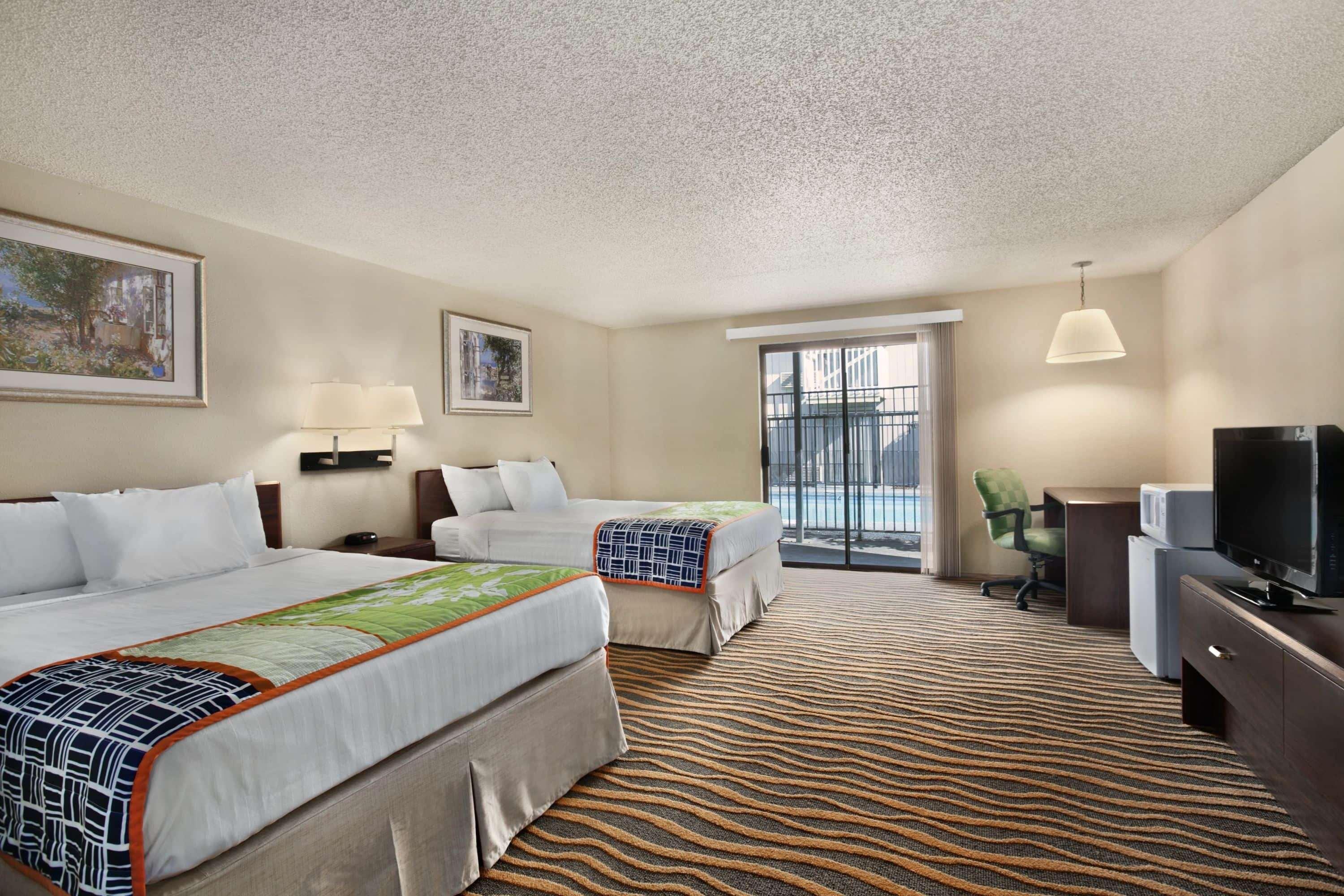 South Tacoma Suites Eksteriør bilde