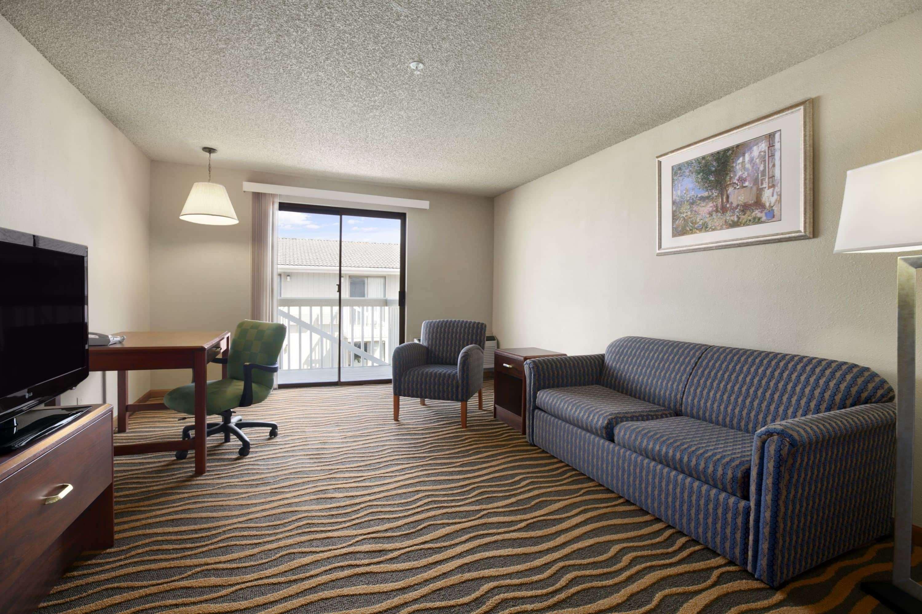 South Tacoma Suites Eksteriør bilde