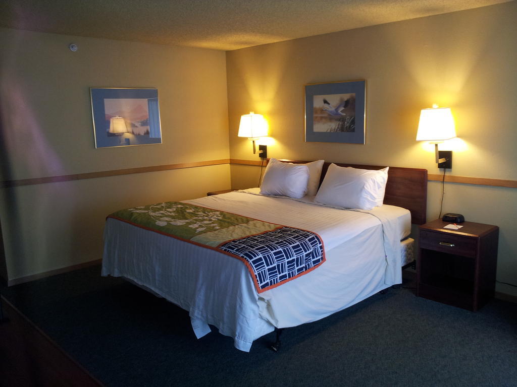 South Tacoma Suites Rom bilde